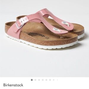 Birkenstock Patent pink sandal